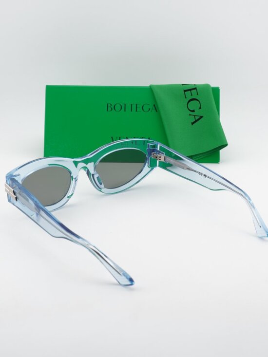 Bottega Veneta BV1189S 003 Cat Eye Sunglasses - Blue / Grey main image 7